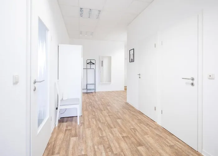 Spacious 2 Br Apartamento