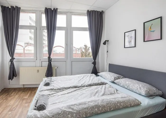 Spacious 2 Br